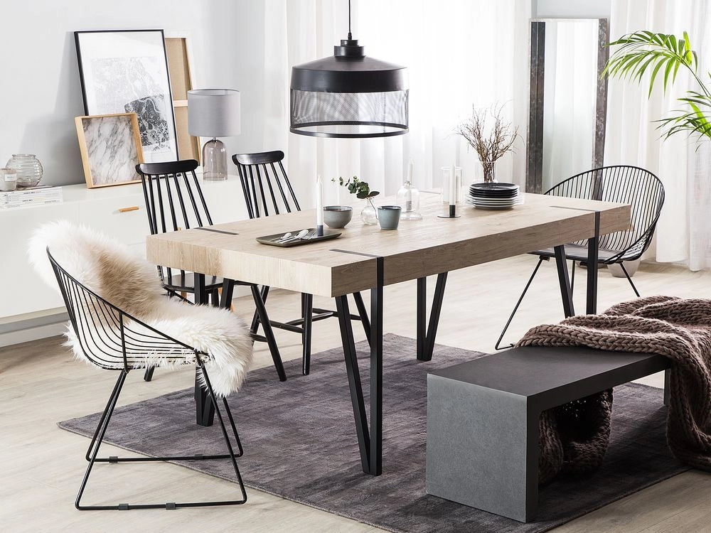 Tavolo da pranzo leggero piano in legno gambe a forcella in metallo Nero 150 x 90 cm stile industriale rettangolare