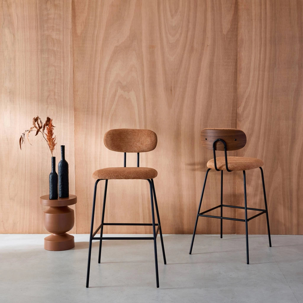 Set di 2 sgabelli da bar legno curvato tinto noce e tessuto