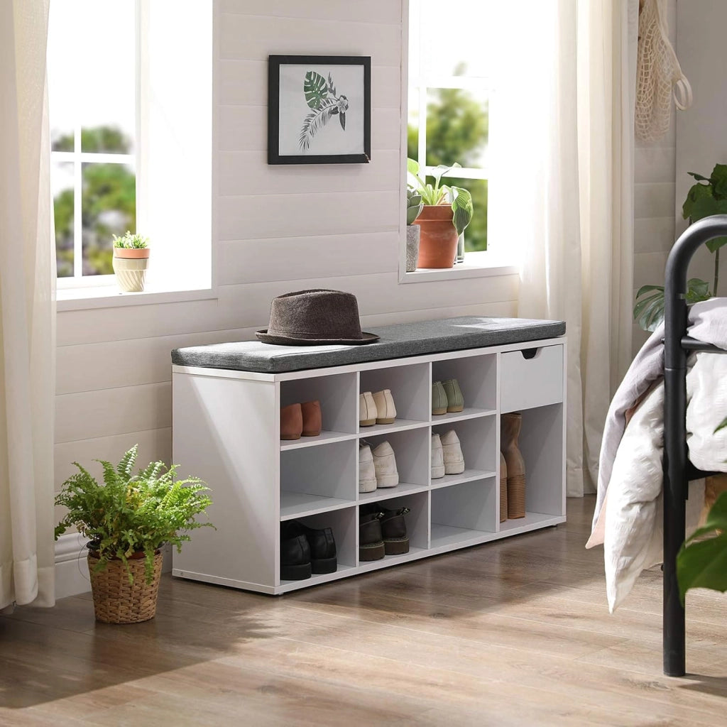 VASAGLE Panca Scarpiera, Panca Contenitore con Cassetto e Scomparti Aperti, Scaffale Portascarpe, Seduta Imbottita, Ingresso Camera da Letto, 30 x 104 x 48 cm, Bianco e Grigio LHS24WT