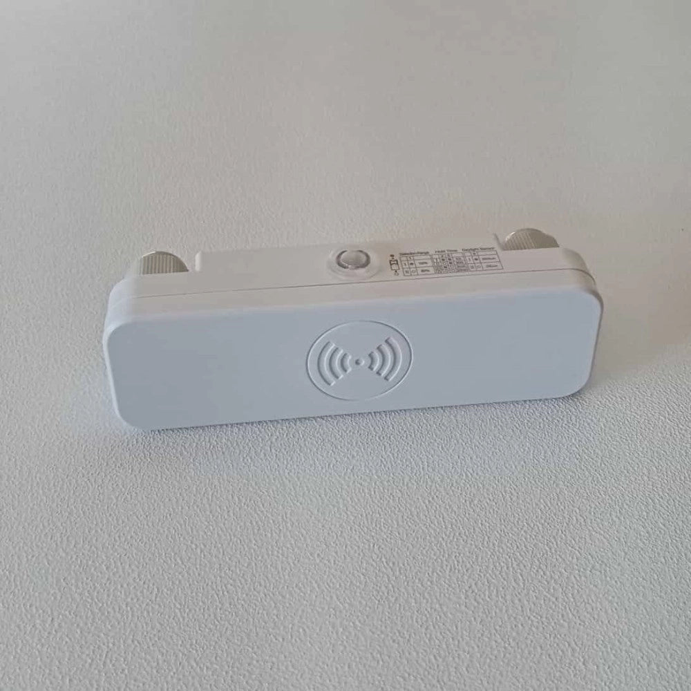 Alca power sensore di movimento microonde e crepuscolare ip65