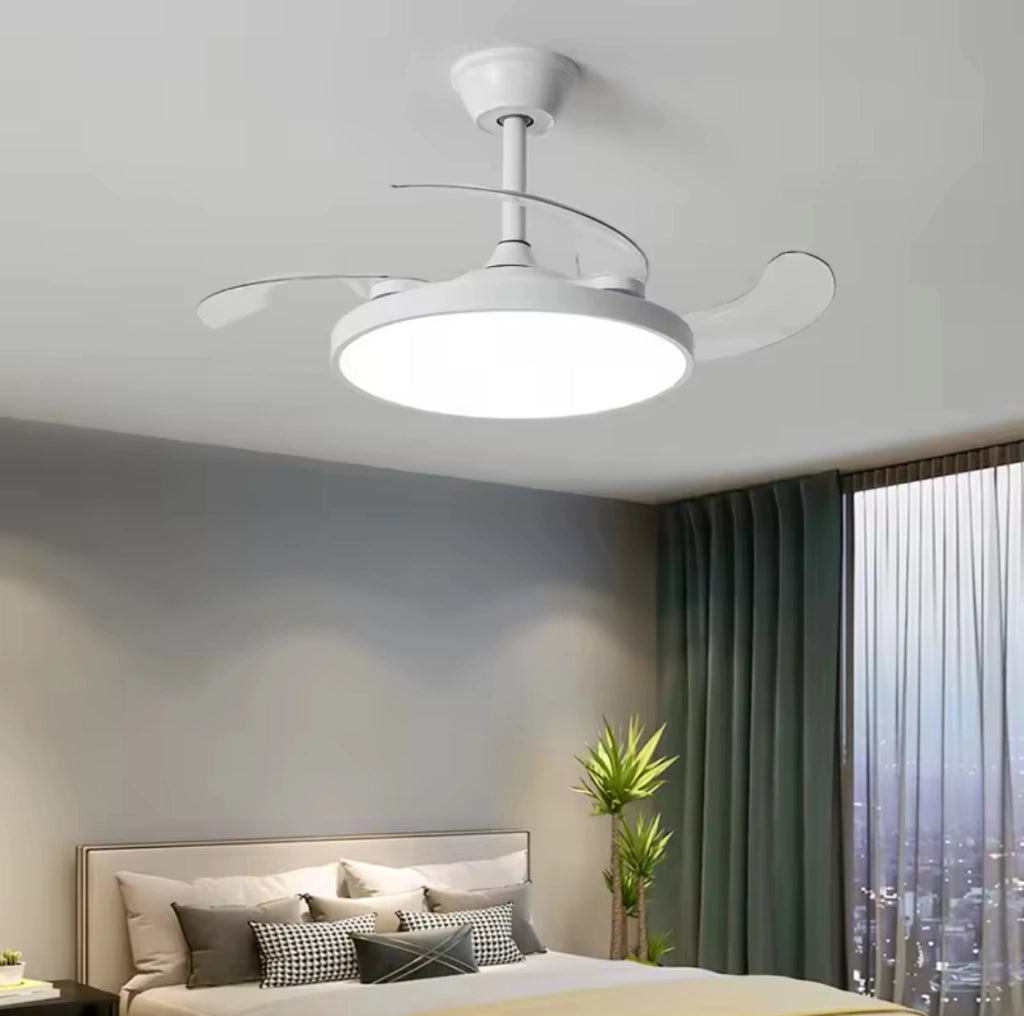 Ventilatore da soffitto con lampada LED 40W, pale a scomparsa, 6 velocità, telecomando e selezione temperatura colore dimmerabile