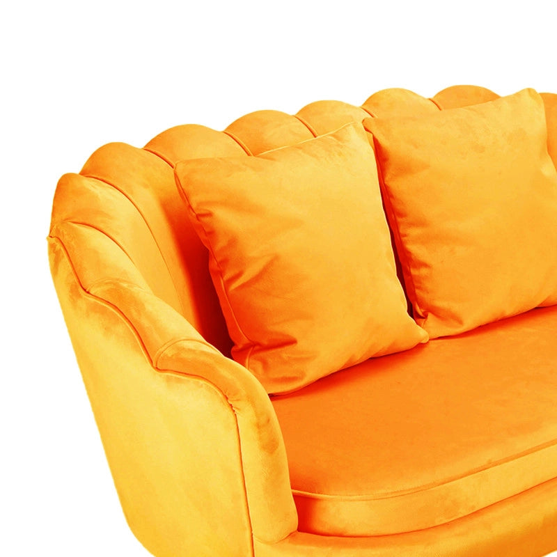 Divano Frida Velluto Senape Gambe Oro con Cuscino