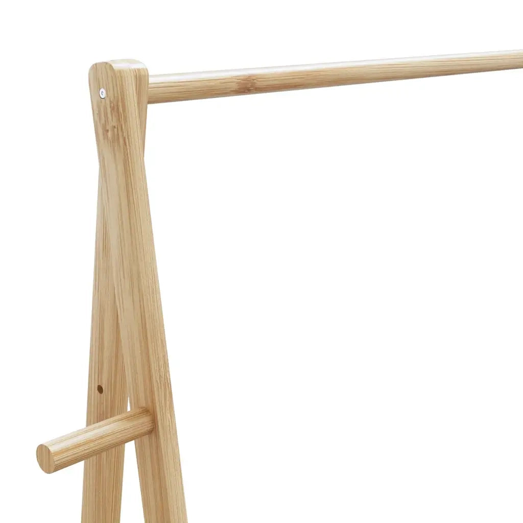 Appendiabiti con Ripiani e Ruote 132x45,5x155,5 cm in Bamb¨´ CFW3587534