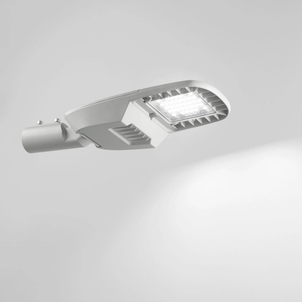 FARO STRADALE LED STREETWAY SILVER 100W 15500LM 4000K CON SENSORE CREPUSCOLARE IP65 60,6X9,05X23,05CM