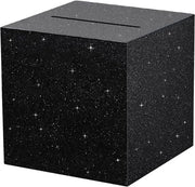 Cassa per Piccoli per Non Aprire - Banco della Pecunia in Acrilico Nero - Giocattolo Educativo 

Dimensioni: 12 x 12 x 12 cm