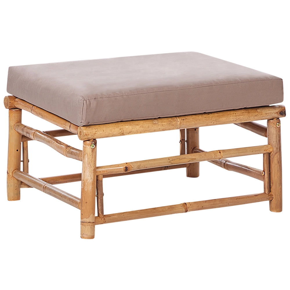 Set da giardino angolare composto da divano 2 posti 2 poltrone e tavolino in bambù naturale con cuscini tortora esterno stile elegante