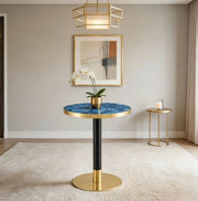 Tavolino rotondo 60x73;7 cm con piano effetto marmo blu in MDF e struttura in metallo