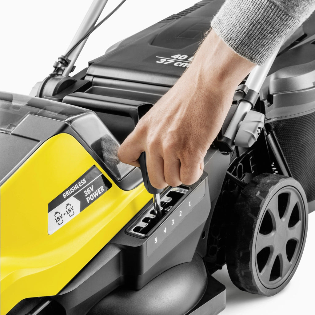 Karcher Rasaerba a batteria LMO 4-18 Dual