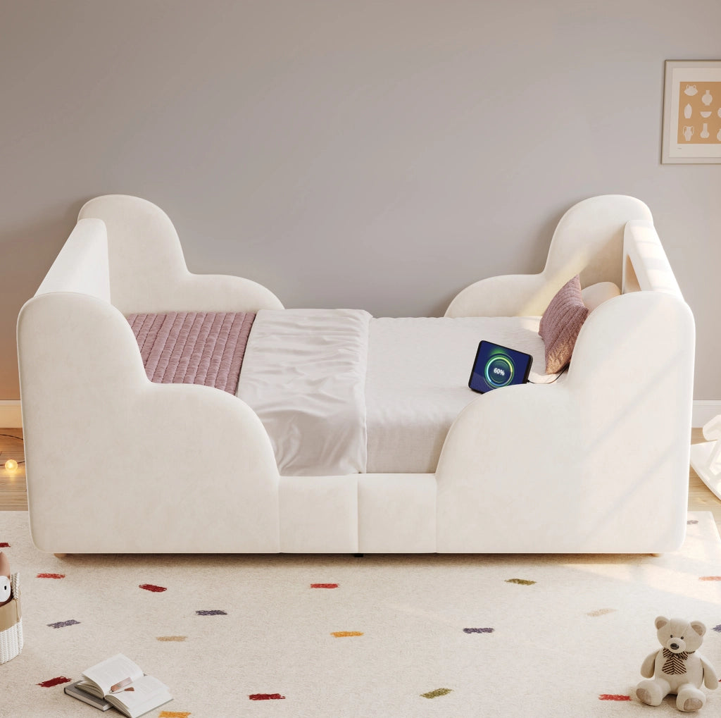Letto bambino 90x200 cm in velluto beige con sponde imbottite; luce notturna e porte USB e Type-C