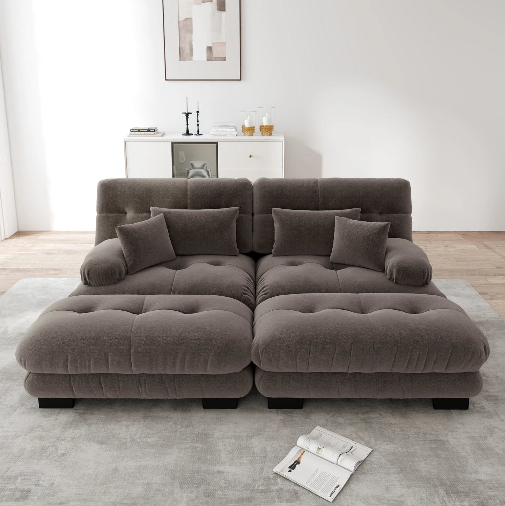 Divano modulare angolare 220x145x81 cm in ciniglia marrone con 2 pouf; 2 cuscini lombari e 2 decorativi