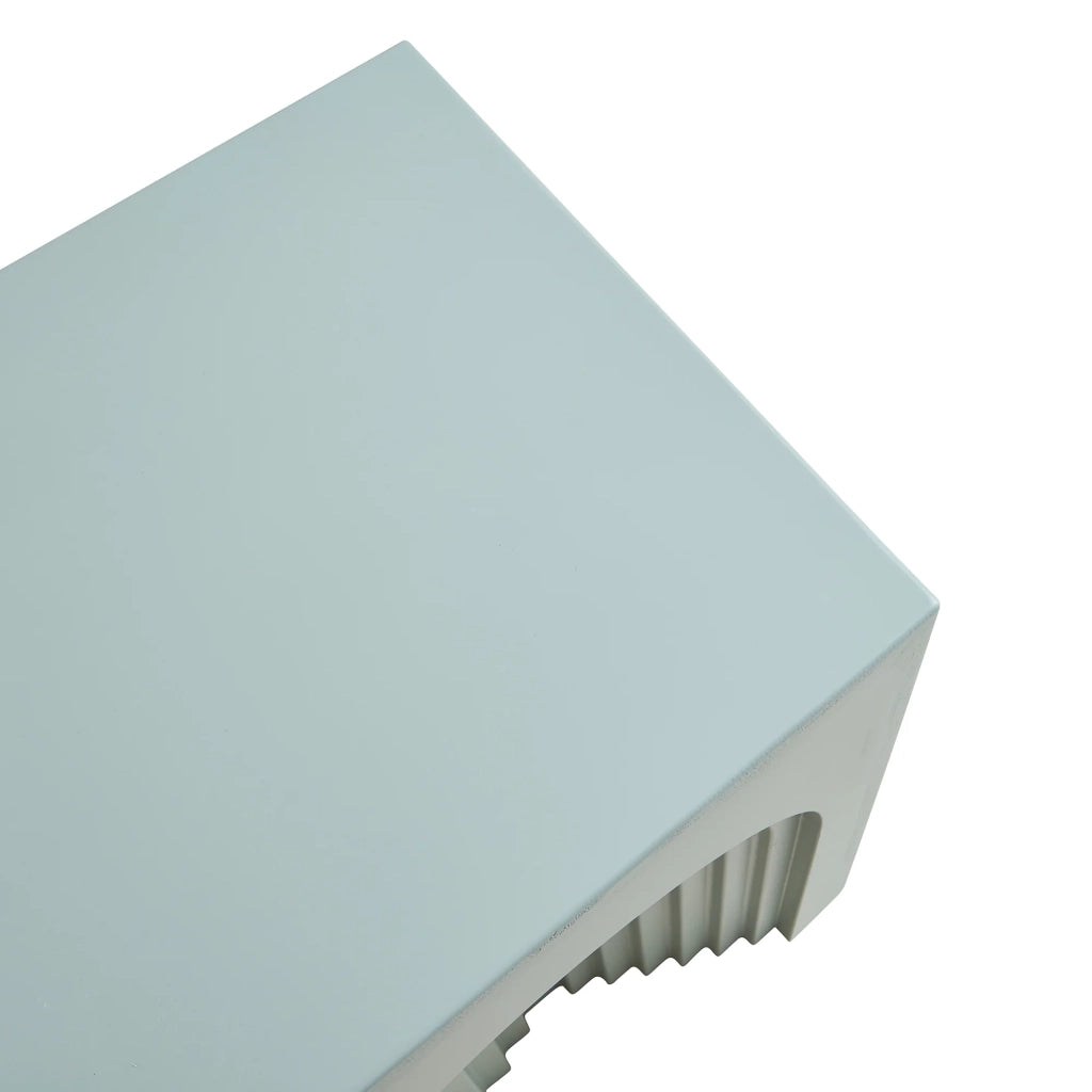 Tavolino laterale arcuato versatile e senza tempo 45 x 35 x 35 cm MDF verde opaco 03_0010911