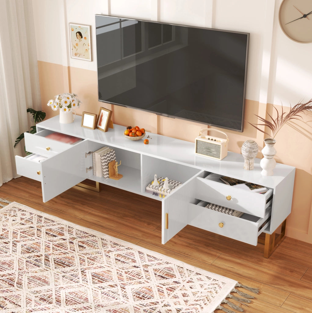 Mobile TV bianco MDF 175 cm con ante strutturate, 4 cassetti e maniglie dorate