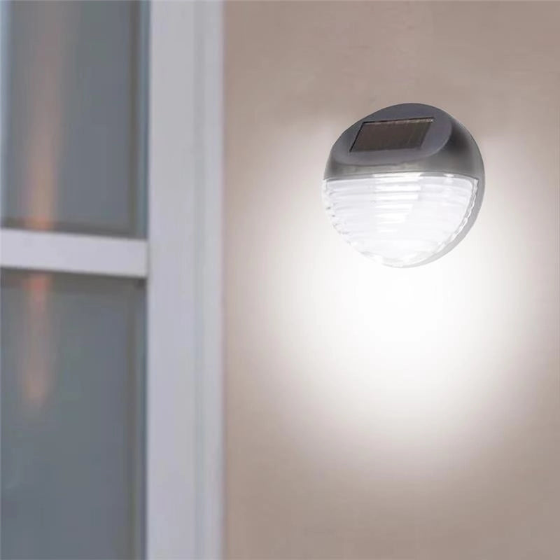 LAMPADA A ENERGIA SOLARE NERA DA PARETE IN PLASTICA COLORE LED BIANCO 11X4,5X11 CM - 1PZ