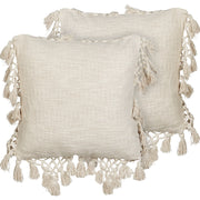 Set di 2 cuscini in cotone beige con nappe 45 x 45 cm  morbida imbottitura
