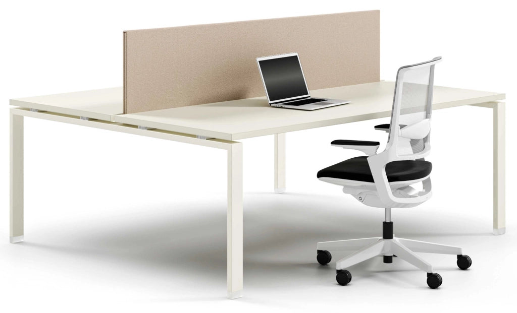 Composizione tripla per ufficio con screen dritti cm. 360/480/540x163x73,4h