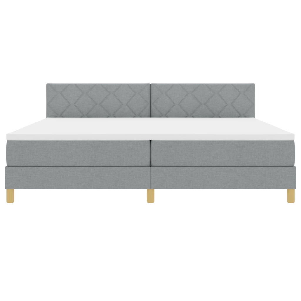 Struttura letto con materasso grigio chiaro 200x200 cm in tessuto