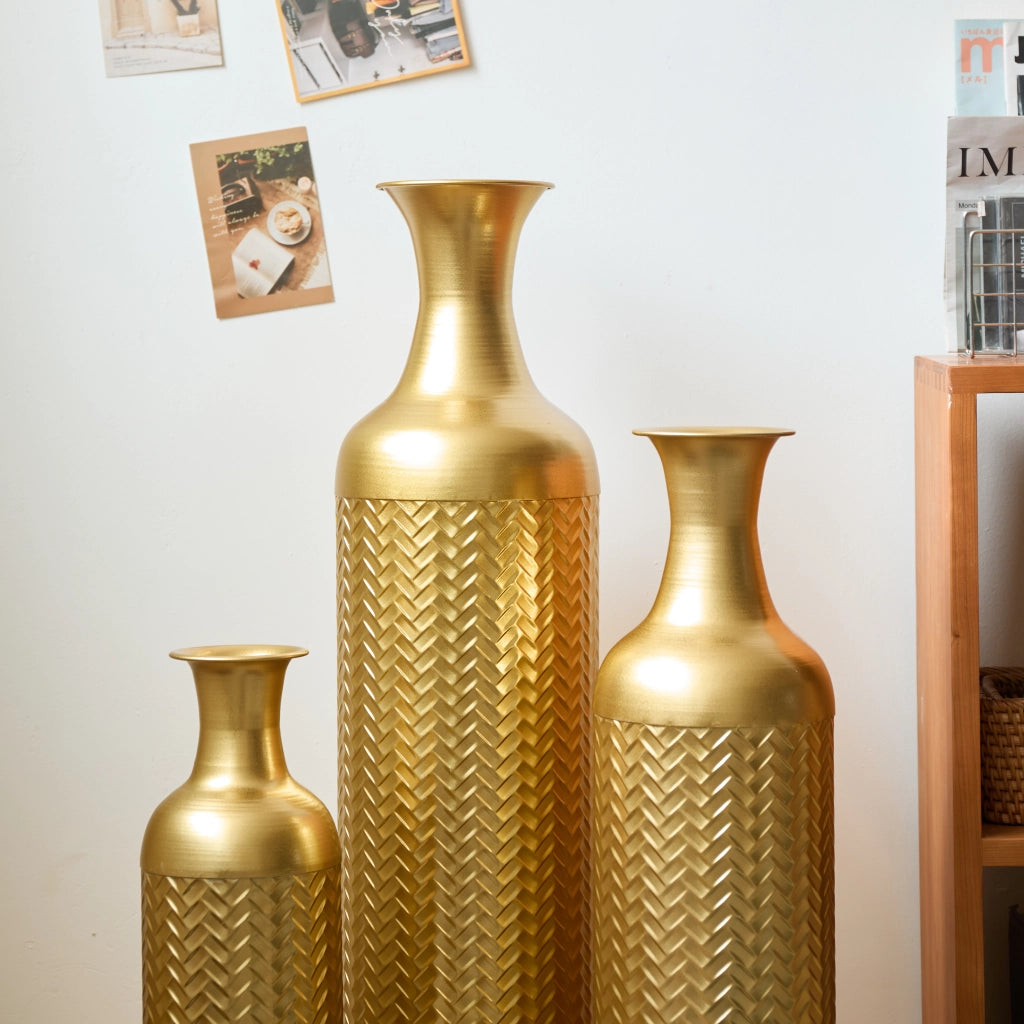 Fioriera a più livelli in metallo con struttura goffrata oro, set di 3 decorativo per soggiorno corridoio e ufficio