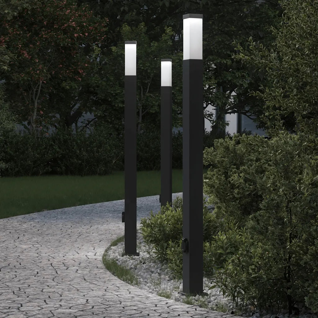 Lampioni a palo con presa elettrica 3 pz 110 cm Nero IP44 4006088