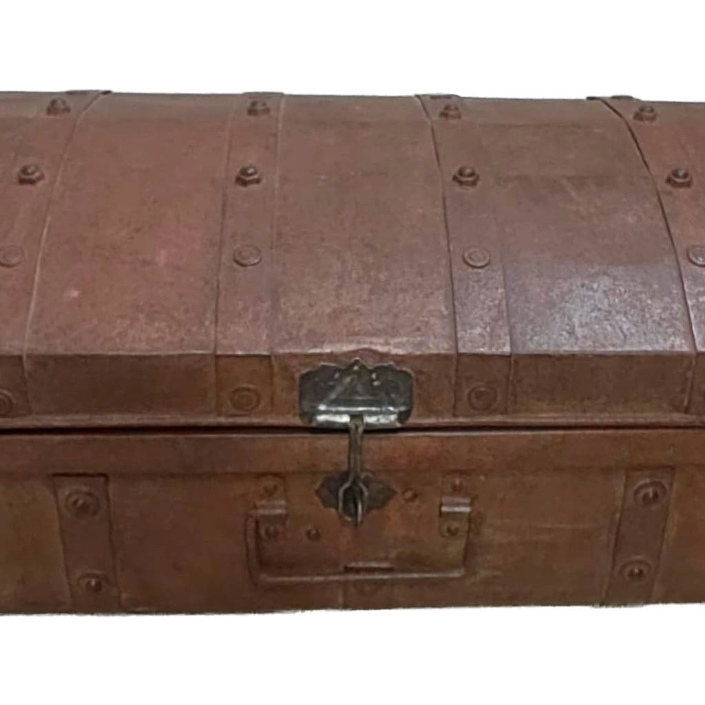 Valigia artigianale in metallo, 67x37x25h cm