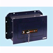 Cassaforte BRIXO a chiave - Dimensioni cm.: P 19 x L 30 x H 21