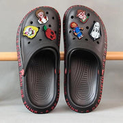 Scozzetatori per Crocs con aghi decorativi - Design nero - Plastica