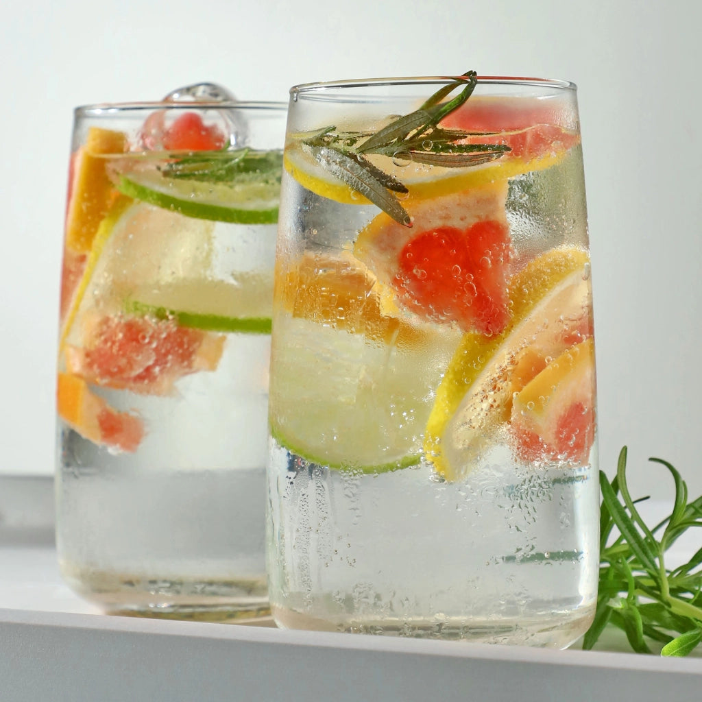 Set di 4 bicchieri da bibita KADAX da 480 ml, ideali come regalo.