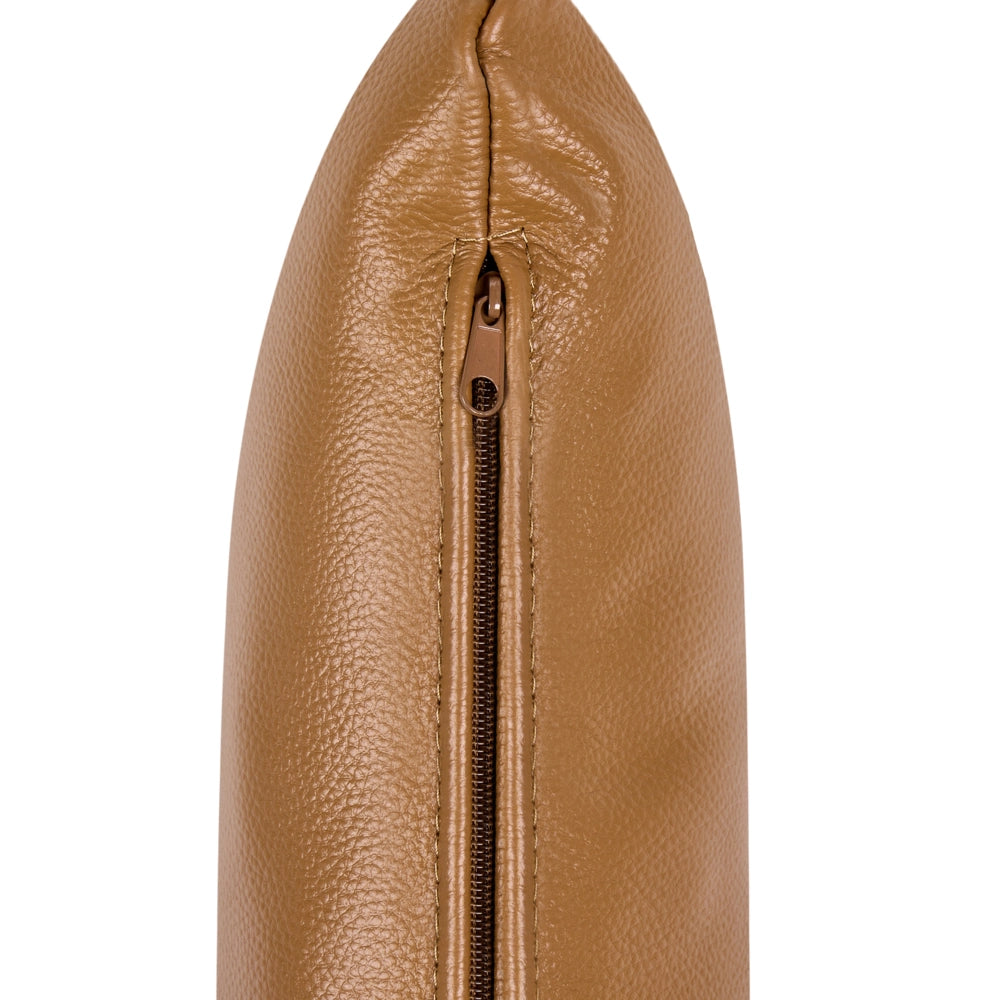 Poltrona in pelle marrone dorato con struttura in legno stile Mid-Century e Moderno