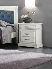 Comodino in legno mod riga Shabby chic 3 cassetti bianco opaco