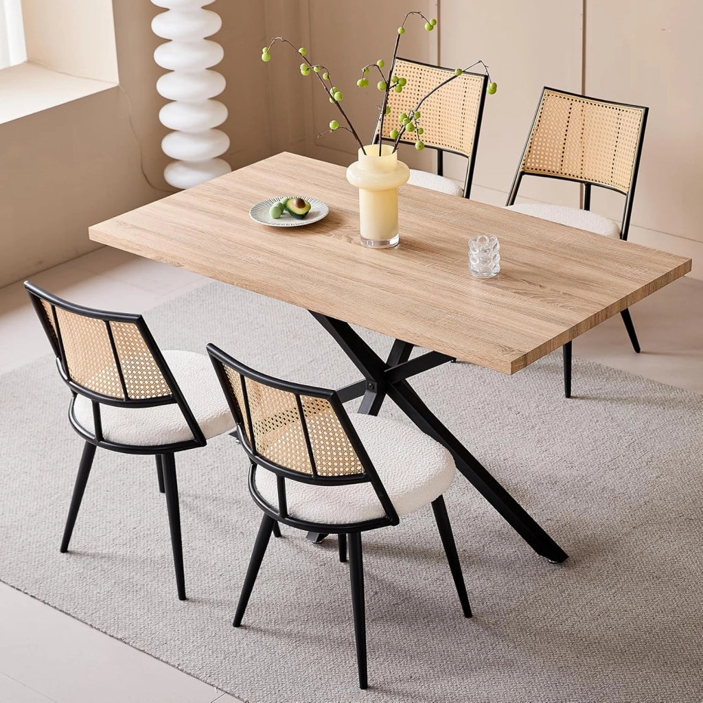GrandCA HOME Set Tavolo e Sedie da Pranzo,Tavolo da Pranzo Quadrato da 140cm,4 Sedie Iimbottite in Rattan,sedie Imbottite in Rattan,Adatte Per Sala da Pranzo,Cucina e Soggiorno #02