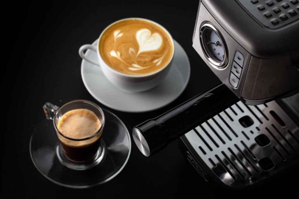 Ariete 1381 Macchina da caffè con manometro, compatibile con caffè in polvere e cialde ESE, 1300 W, Capacità 1,1 L, 15 bar di pressione, Filtro 1 o 2 tazze, Dispositivo Cappuccino, Silver