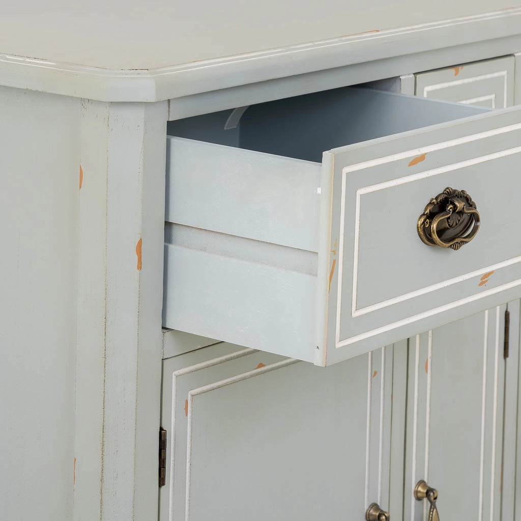 Credenza in legno con 3 cassetti e 3 ante 90x38x98,5