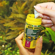 JBL ProNovo Spirulina Flakes M - Mangime in fiocchi a base di spirulina per tutti i pesci da 8 a 20 cm Formato: 100 ml