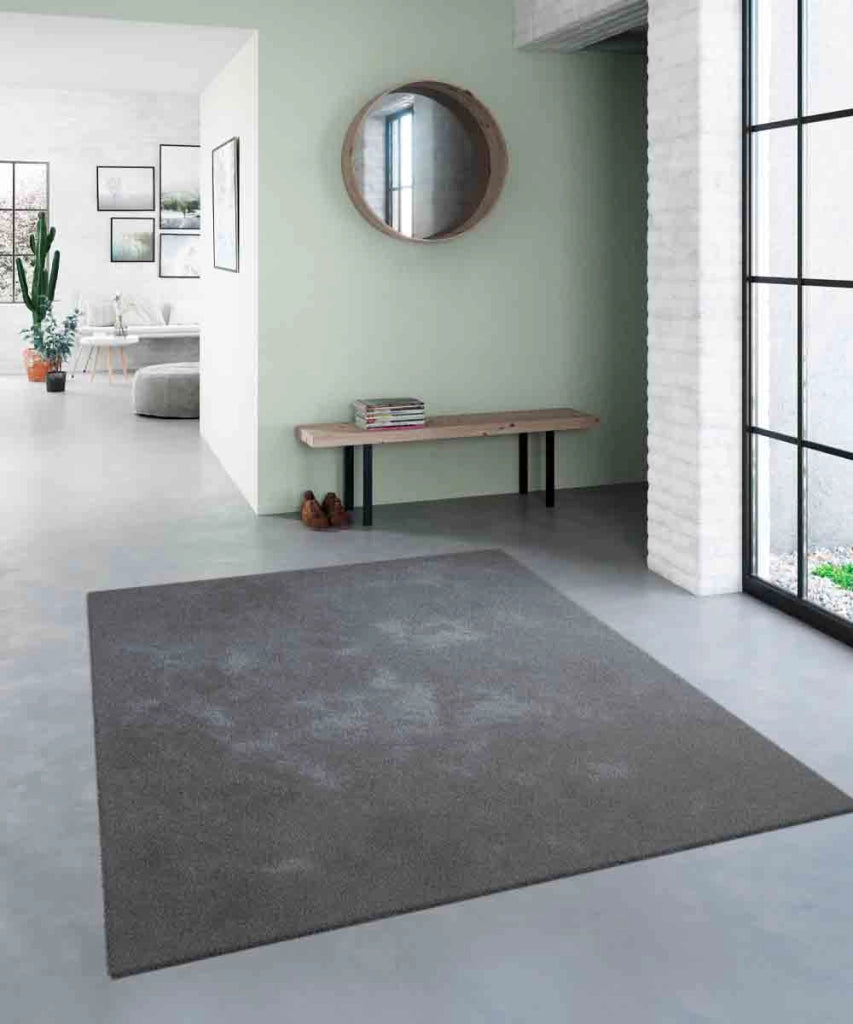 Tappeto FEEL GRIGIO SCURO cm.120x170 tinta unita moderno, pelo morbido resistente e lavabile in lavatrice