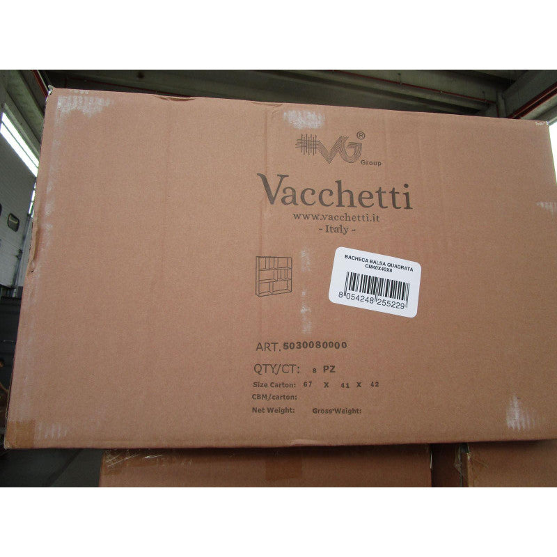 Bacheche quadrate in balsa