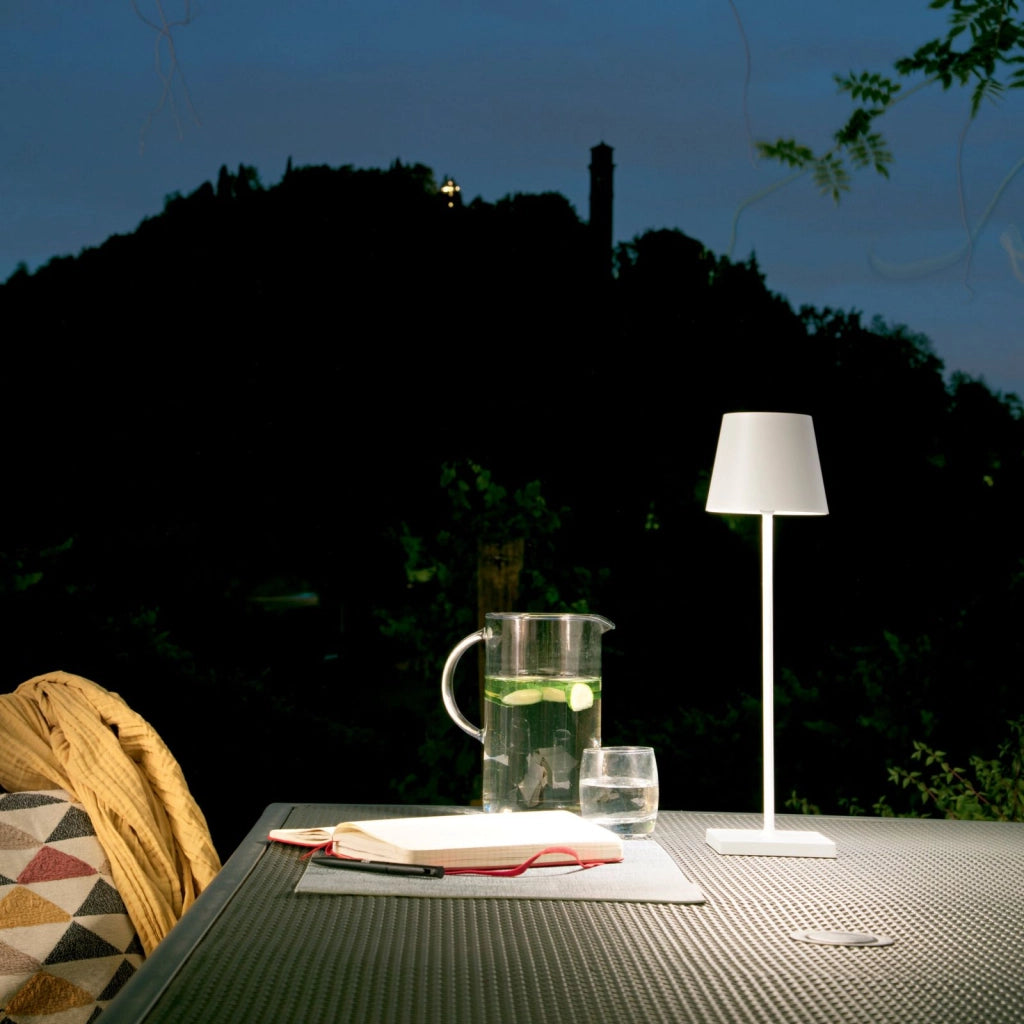 LAMPADA DA TAVOLO RICARICABILE LED DRINK BIANCA 2,2W 190LM 3000K DIMMERABILE IP54 10X36CM