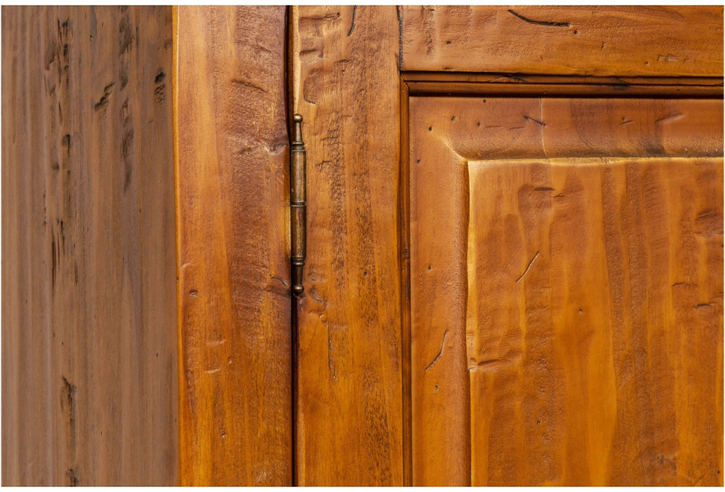 Biscottini Armadio Country in legno massello di tiglio finitura noce L120xPR59xH197 cm. Made in Italy
