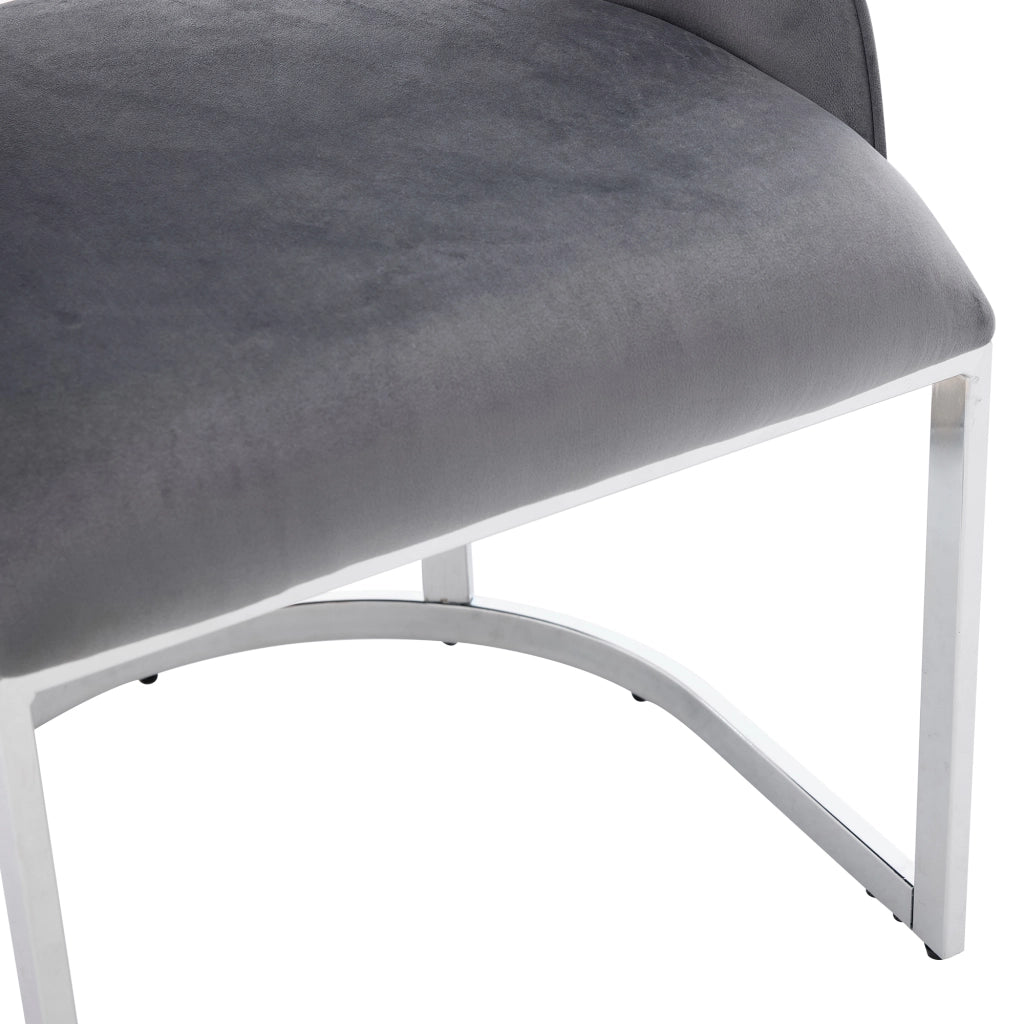 Set di 4 sedie da pranzo in velluto grigio con gambe effetto metallo argentato, design moderno