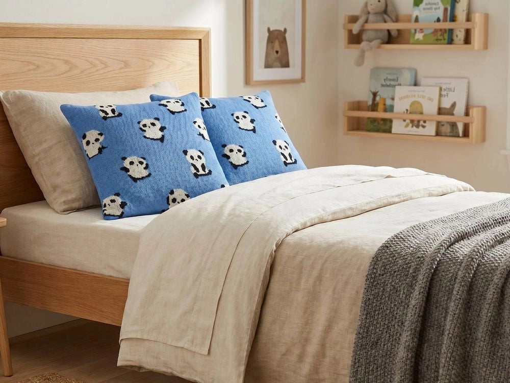 Set di 2 cuscini decorativi per bambini con motivo a panda in cotone blu 45 x 45 cm accessori per la cameretta