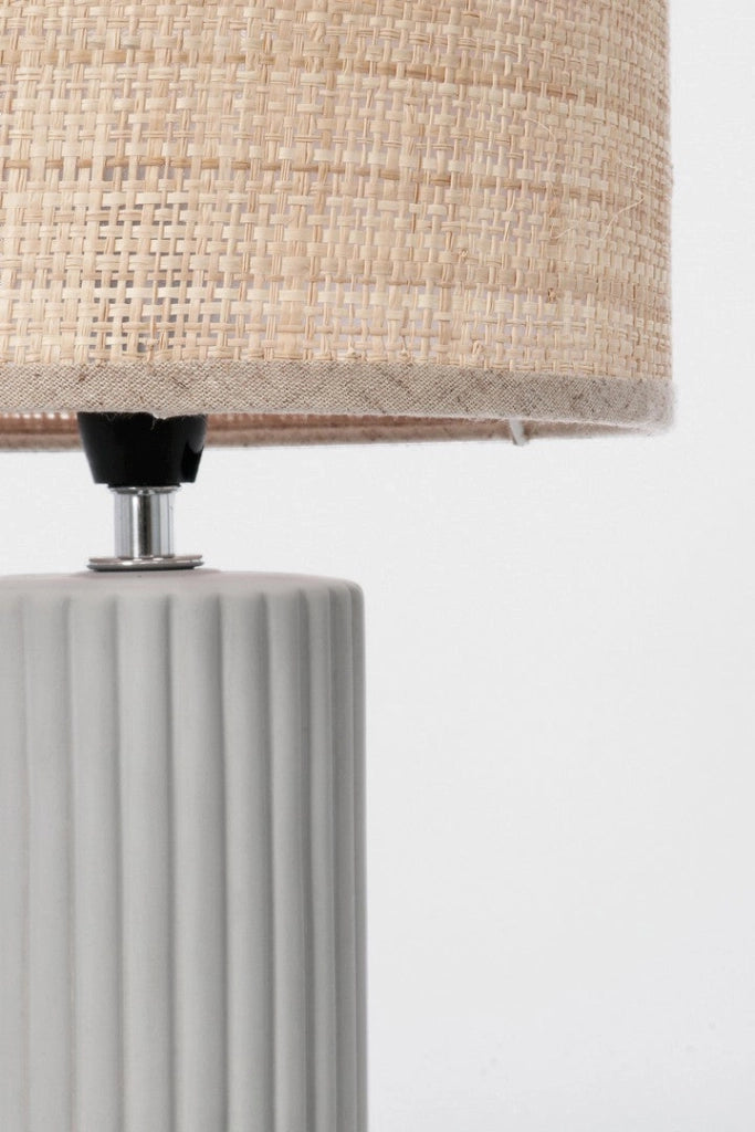 Lampada da Tavolo in Ceramica con Paralume in Rafia - AMIR