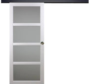 Porta scorrevole Tana bianca larghezza 83 con binario in alluminio nero + 2 gusci installati