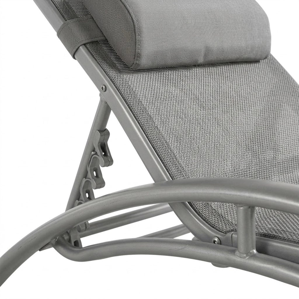 Set 2 Lettini Prendisole Reclinabili Per Giardino Con Schienale Regolabile 5 Posizioni Tessuto Traspirante Per Piscina Terrazza Outdoor 59 x 158 x 81.5 Cm Grigio