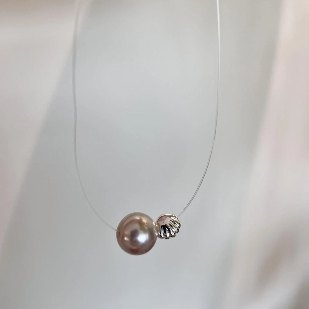 Collana di conchiglie e perle fatta a mano, regalo di Natale o di compleanno.