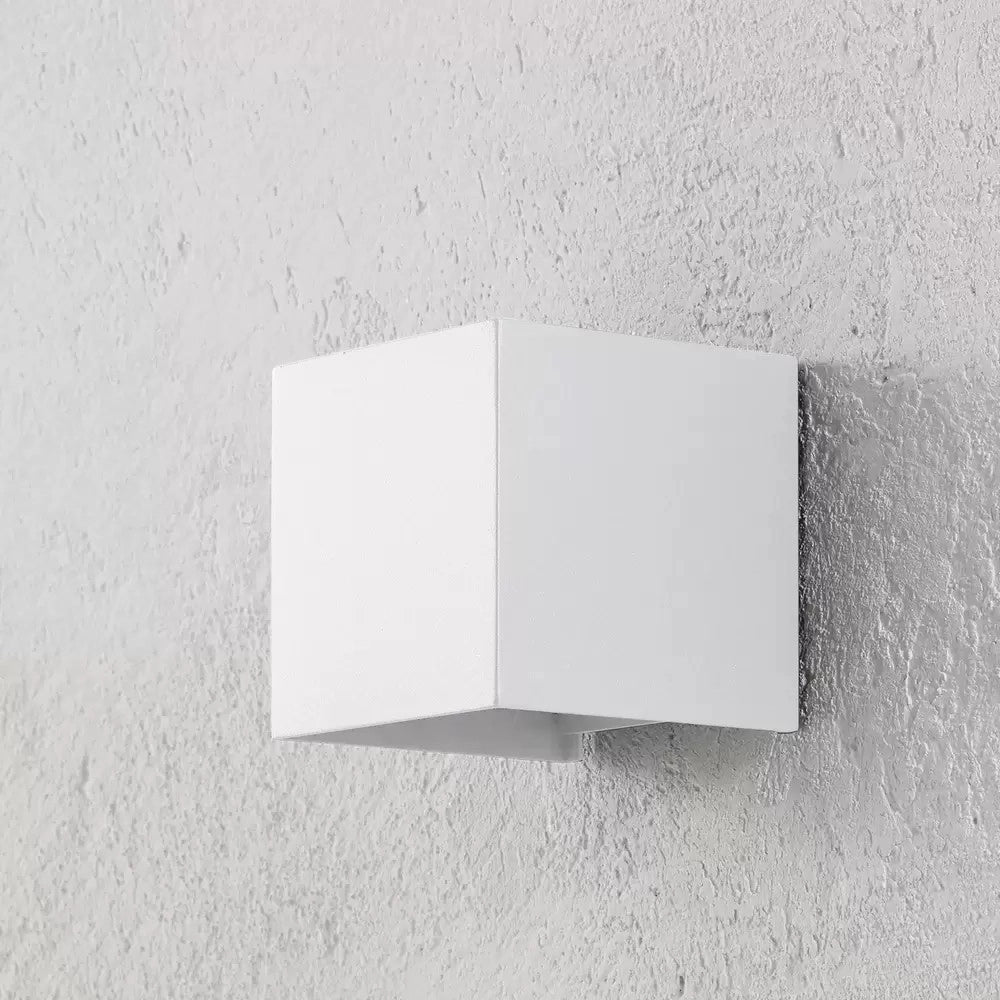 Trade Shop - Applique Led A Cubo 12 Watt Lampada Quadrata Bianco Da Parete Interno Ip20 00748 -