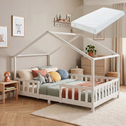 Letto per Cameretta Treviolo a Forma di Casetta in Stile Montessori con Materasso 140x200 cm - Bianco [en.casa]