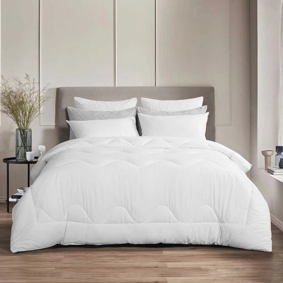 Duvet 200 x 220 cm | Microfibra soffice Coperta da letto | Respirante e adatta per tutte le stagioni