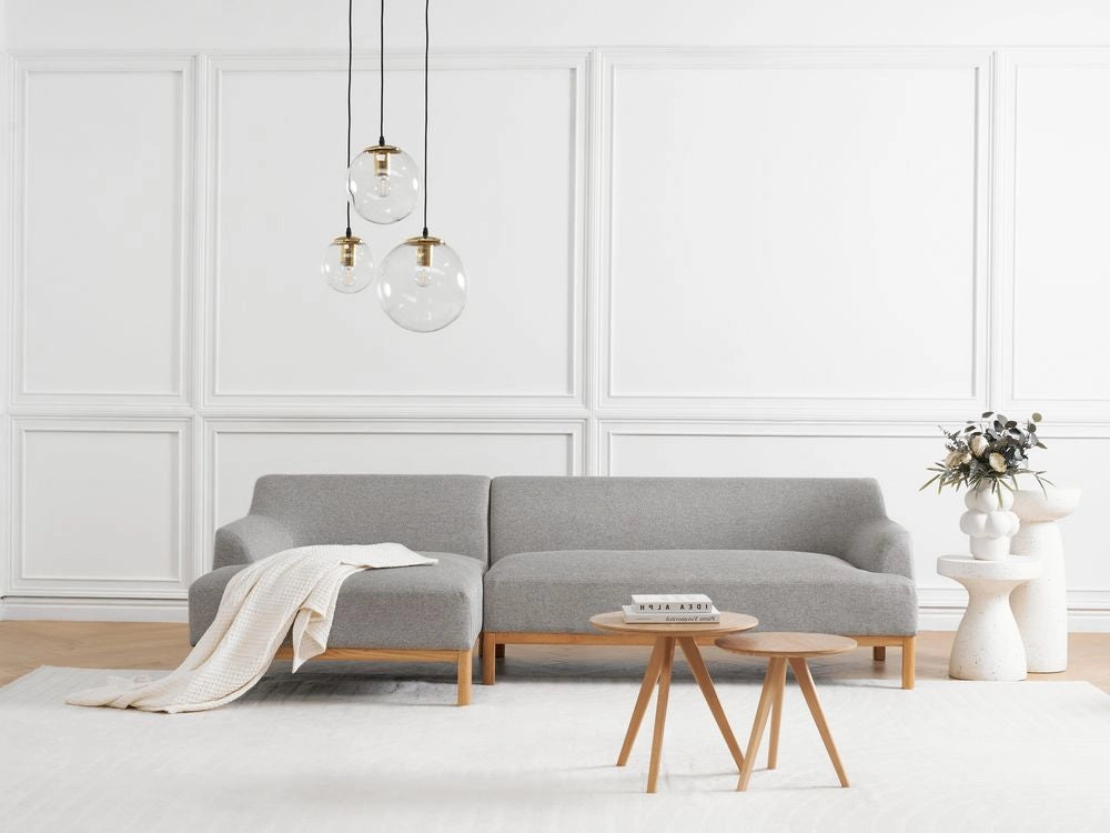 Divano angolare a destra Tessuto poliestere grigio Gambe di legno Soggiorno elegante