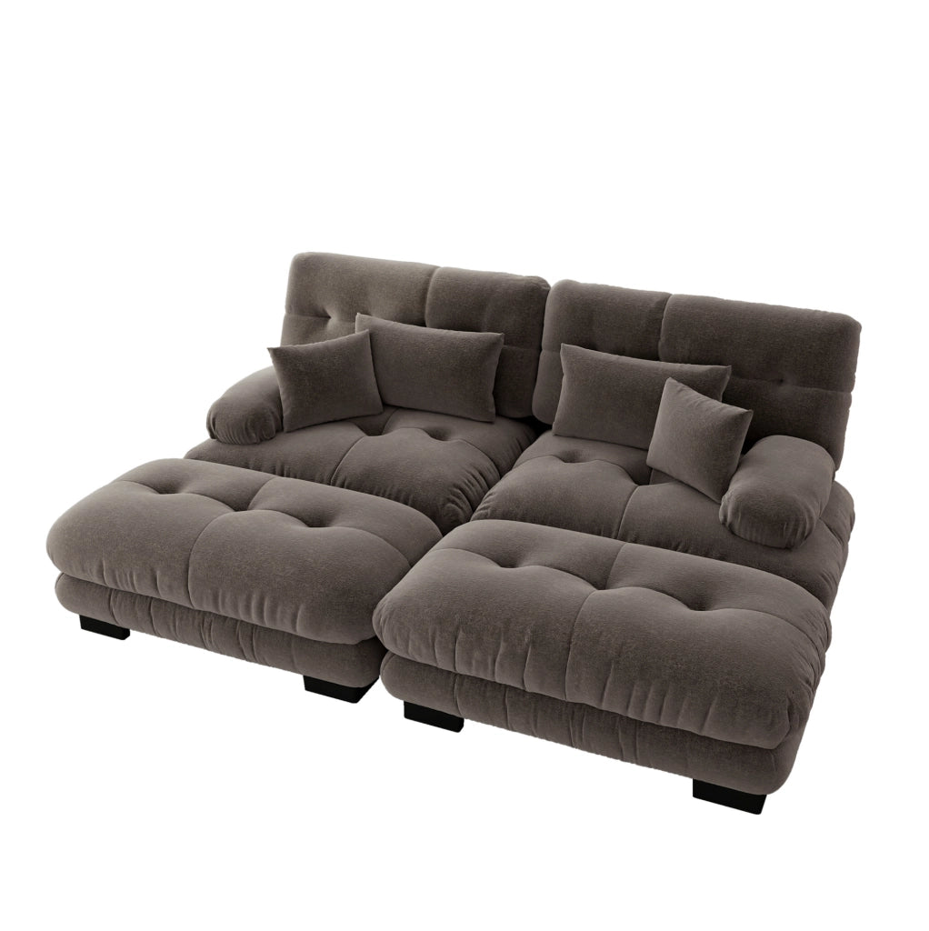 Divano modulare angolare 220x145x81 cm in ciniglia marrone con 2 pouf; 2 cuscini lombari e 2 decorativi