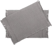 Piatto di accoglienza in cotone 100%, set da 6 - Soffice e super assorbente - Progettato in stile per migliorare la decorazione della tavola - Lavabile in lavatrice - 33 x 45 cm - Grigio