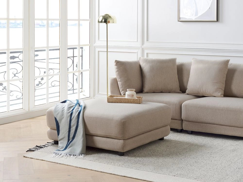 Ottomana poggiapiedi in tessuto poliestere beige imbottito quadrato elemento di divano moderno minimalista