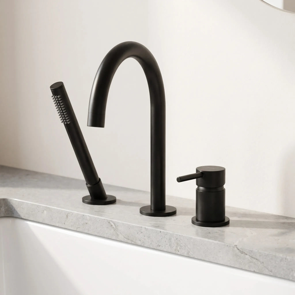 Rubinetto Per Vasca A 3 Fori Rea Lungo Black